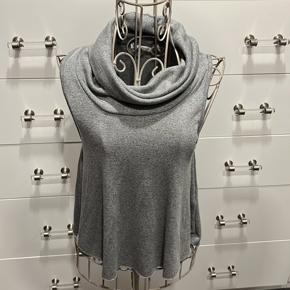 Urban Outfitters Cooperative sleeveless ribbed cowl neck top, size S